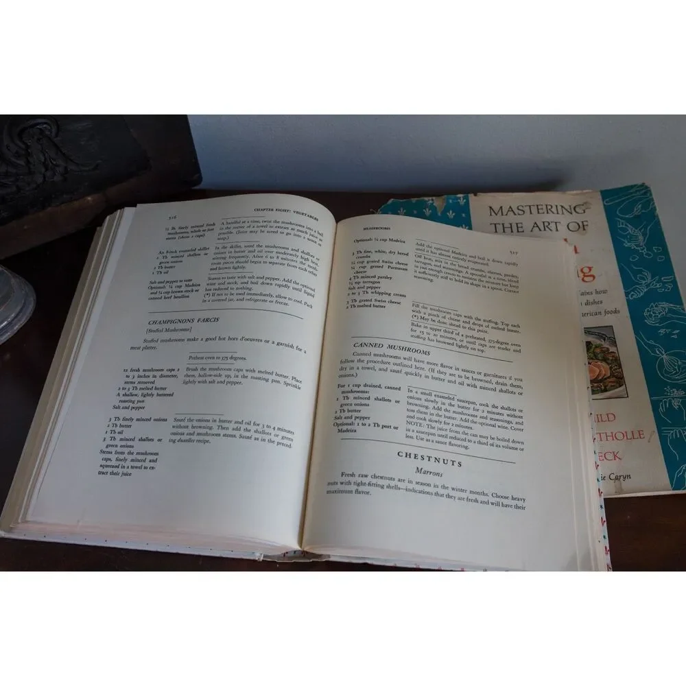 Mastering the Art of French Cooking Julia Child 1966 13th Print Vintage Cookbook